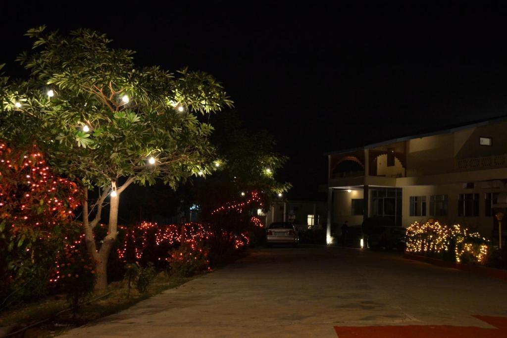 Swaraj Resorts Bharatpur Zewnętrze zdjęcie