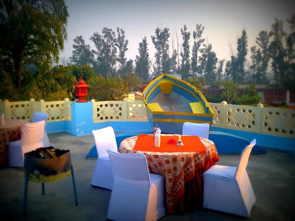 Swaraj Resorts Bharatpur Zewnętrze zdjęcie