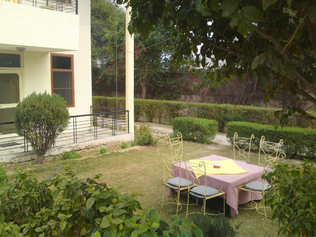 Swaraj Resorts Bharatpur Zewnętrze zdjęcie