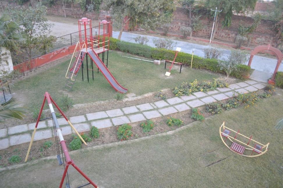 Swaraj Resorts Bharatpur Zewnętrze zdjęcie