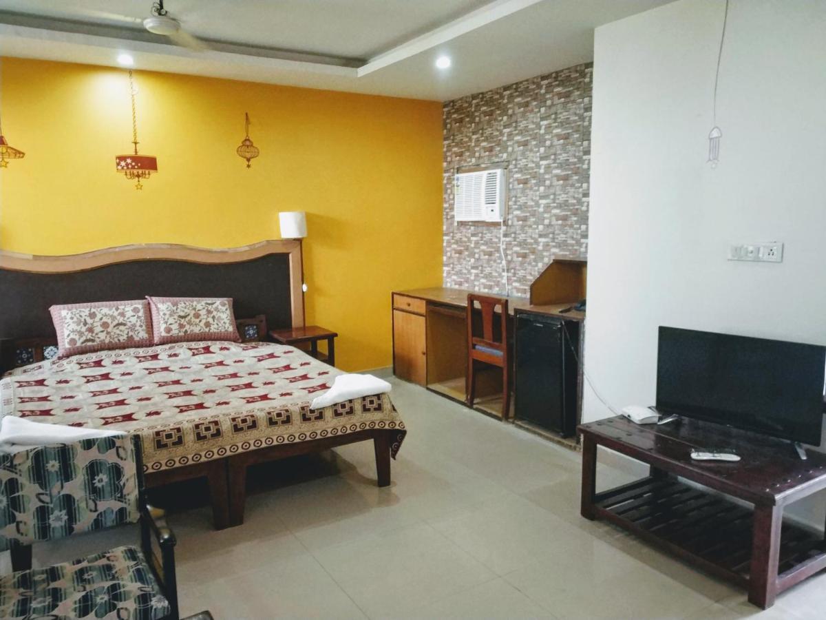 Swaraj Resorts Bharatpur Zewnętrze zdjęcie