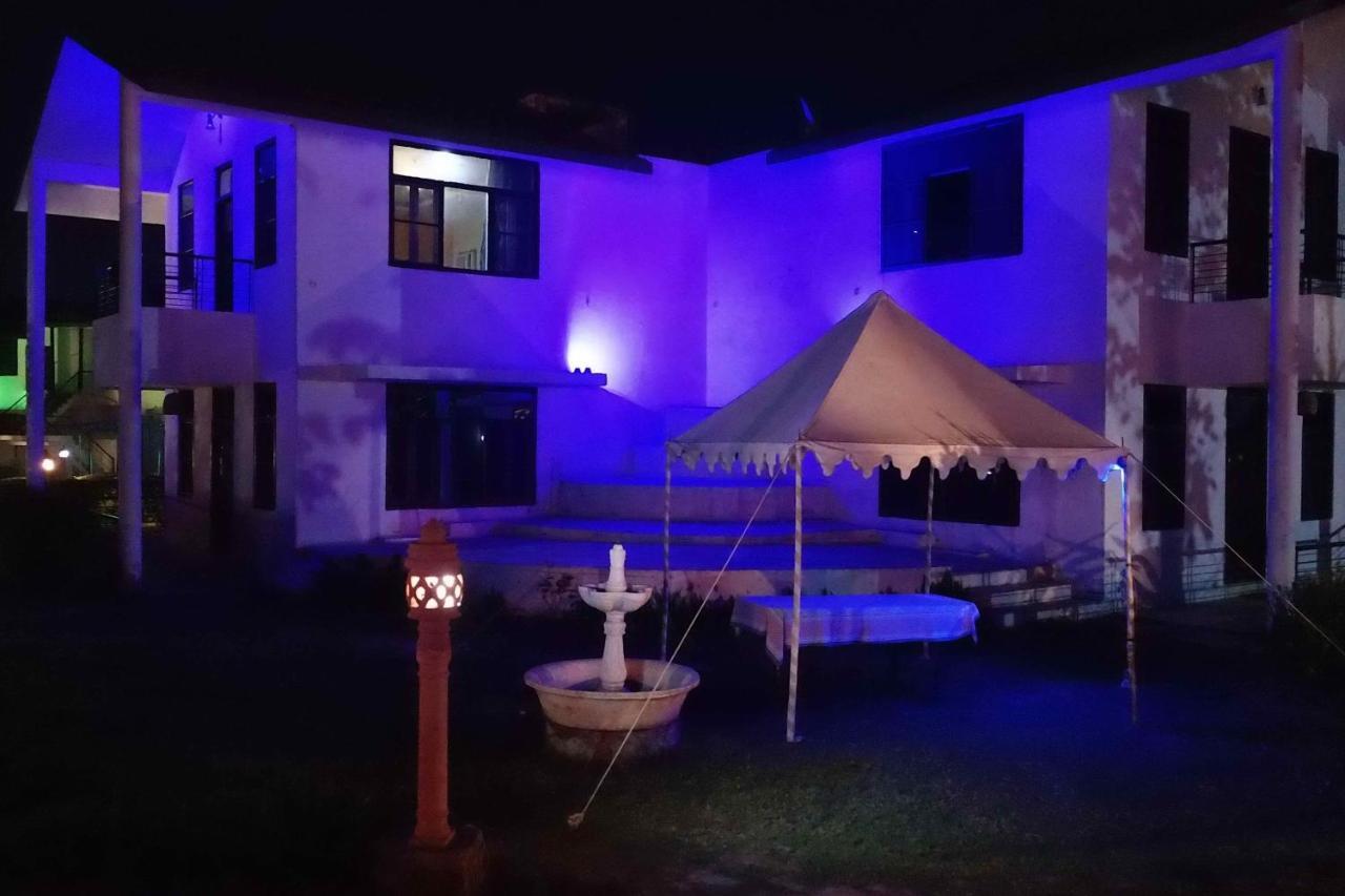 Swaraj Resorts Bharatpur Zewnętrze zdjęcie