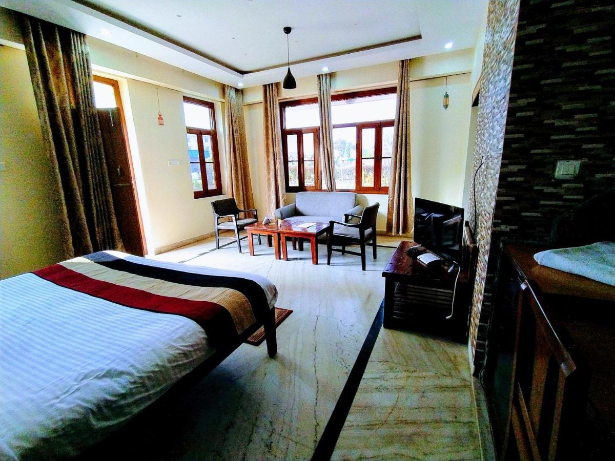 Swaraj Resorts Bharatpur Zewnętrze zdjęcie